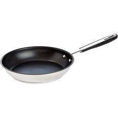 Amazon Basics Edelstahl-Bratpfanne mit Antihaftbeschichtung - Induktionsgeeignet, mit bequemem Griff - 20 cm