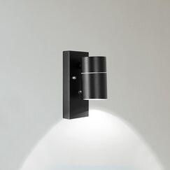 Unikcst Außenwandleuchten mit Dämmerungsschalter LED Außenleuchte Schwarz Aussenleuchte mit Lichtsensor IP44 Wasserdicht Wandleuchte inkl. 1x 5W LED Kaltweiß GU10 Glühbirne, 1 Stück