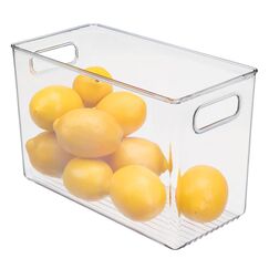 mDesign Aufbewahrungsbox mit Griffen – hohe Kühlschrankbox zur Lebensmittelaufbewahrung – Ablage aus Kunststoff für den Küchen- oder Kühlschrank – durchsichtig