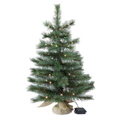 Gartenpirat K&uuml;nstlicher Weihnachtsbaum 60 cm mit Drahtlichterkette 60 LED warmwei&szlig; Christbaum kiefern&auml;hnlich mit Frosteffekt beleuchtet batteriebetrieben