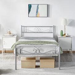 Yaheetech Doppelbettrahmen/Plattformbett aus Metall mit Kopfteil und Fußteil/kein Boxspringbett erforderlich/Einfache Montage Silber