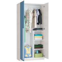 Kleiderschrank mit zwei T&uuml;ren und drei Einlegeb&ouml;den, mit Kleiderstange, Holznachbildung wei&szlig; und hellblau, 90 x 200 x 52 cm.