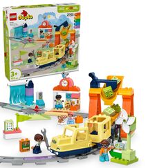 LEGO DUPLO Große interaktive Eisenbahn -Lernspielzeug für Kleinkinder ab 3 Jahren – inkl. Schieb-und-los-Zug mit Licht und Sound, 16 Gleisstücke & 4 Figuren – Geschenk für Jungen & Mädchen - 10428