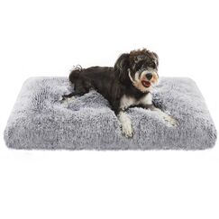 Feandrea Hundebett, Hundekissen, Flauschige Hundematte, Langer Plüsch, 80 x 50 cm, weiche Polsterung, maschinenwaschbar, multifunktional, Ombré-Grau PGW201G01