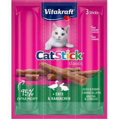 Vitakraft Cat Stick Classic, mit Ente und Kaninchen, Katzensnack, fleischige Mini-Sticks, einzeln verpackt, ohne Zuckerzusatz (3x 6g)