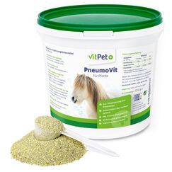 VitPet+ PneumoVit – Bei Husten Pferd – 1,2 kg – Mit natürlichem Eukalyptol – Zur Unterstützung von Atemwegen und Immunsystem – Erleichtert das Abhusten – Schleimlösend und beruhigend