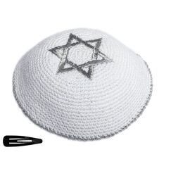 EREZ OVED KIPPIK Davidstern Jüdischer Kippahhut für Herren und Kinder, mit Clip, wunderschön gestrickt, Silber & Weiß