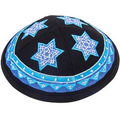 HolYudaica Hq 19 cm Baumwolle Kippah mit blauer Davidstern-Stickerei für Herren und Jungen, Yamaka-Hut aus Israel (schwarze Basis)