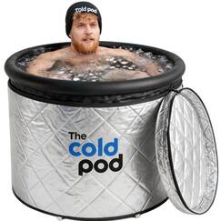 The Cold Pod 320 Liters Eisbad Tonne und die UV-Reflektierende isolierte Abdeckung im Set für den Innen- und Außenbereich, tragbares Eisbadbecken für zu Hause für Athleten und Wim-Hof-Enthusiasten