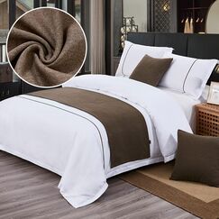TTiiLoe Luxuri&ouml;ser Bettl&auml;ufer, Bett-Schal f&uuml;r Bettw&auml;sche, Dekoration, moderne Decken, Tagesdecke, Hotel-Bettbezug, Schutz f&uuml;r Schlafzimmer, Braun, 50 x 180 cm f&uuml;r 1,2 m Bett