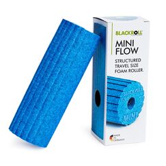 BLACKROLL® MINI FLOW Faszienrolle (15 x 5 cm), kleine Fitness-Rolle mit geriffelter Oberfläche, handliche Massagerolle für unterwegs, im Büro oder Fitnessstudio, mittlere Härte, Made in Germany, Azur