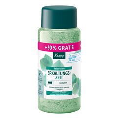 Kneipp Badekristalle Erkältungszeit, Badesalz -Sondergröße- mit naturreinem Tiefensalz der Saline Luisenhall und natürlichen ätherischen Ölen aus Eukalyptus und Minze, limitierte Edition, 720g