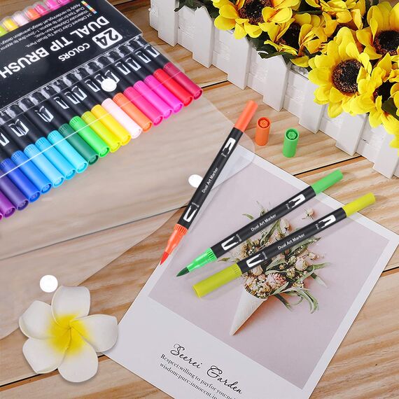 Dual Brush Pen Set - 24 Farben Aquarellstifte Filzstifte Set , Manga Stifte, Kalligraphie Stifte Kit für Aquarell Handlettering Bullet Journal, Fasermaler(1-2 mm) und Fineliner(0,4 mm)