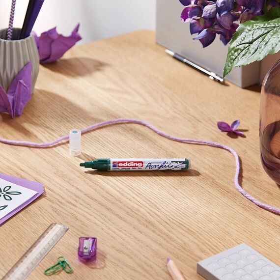 edding 5100 Acrylmarker medium - grün - 1 Acrylstift wasserfest - mittlere Rundspitze 2-3 mm - Acryl Farben zum Malen auf Leinwand, Malpapier und Holz - Acrylstifte für Steine