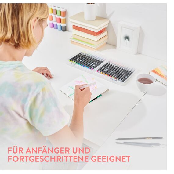 int!rend 24 Aquarellstifte Pinselstifte - Brush Pen Set - 2 Wasserpinselstifte - 20 Blätter Aquarellpapier 5 Schablonen - Aquarellfarben Stifte - Pinselstifte für Erwachsene