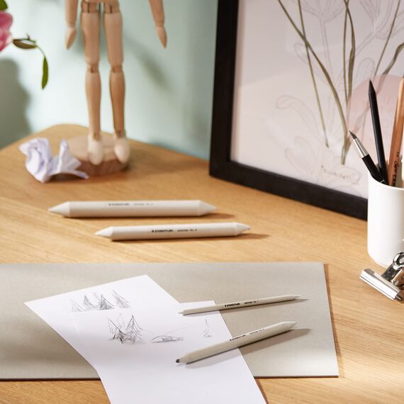 STAEDTLER 5426-S BK4ST Papierwischer, für alle verwischbaren Zeichenmaterialien, spitzbar mit Sandpapier, Blisterkarte mit 4 Papierwischern in verschiedenen Größen, 5426-S BK4