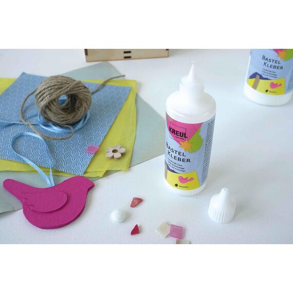 KREUL 49360 - Bastelkleber transparent, 80 ml, auf Wasserbasis, lösungsmittelfrei, für viele verschiedene Materialien