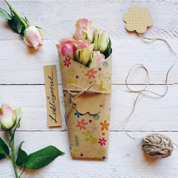 MarpaJansen Tonzeichenpapier - (DIN A4, 100 Bogen, 130 g/m²) - zum Basteln & Gestalten - Zertifizierung durch ,,Blauer Engel" - apfelgrün