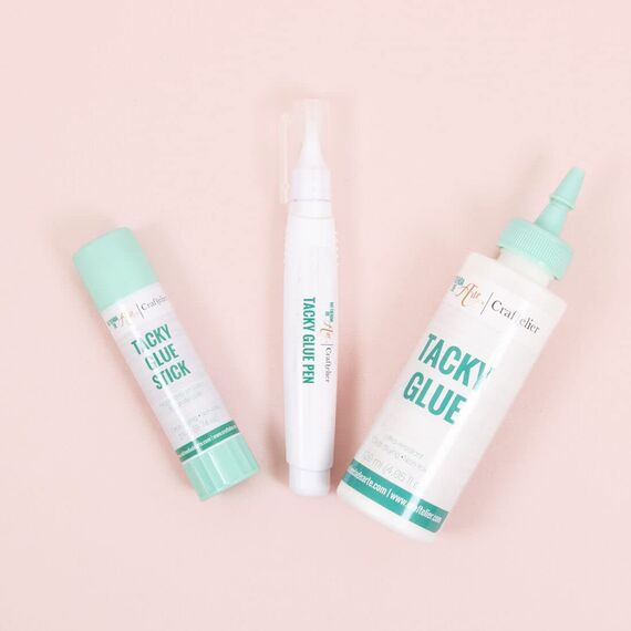 Craftelier - Tacky Glue Pen : Extra starker Flüssigkleber in Stiftform für Scrapbooking und andere Bastelarbeiten | Ungiftig | Transparent, flexibel und beständig beim Trocknen - Menge 18 ml