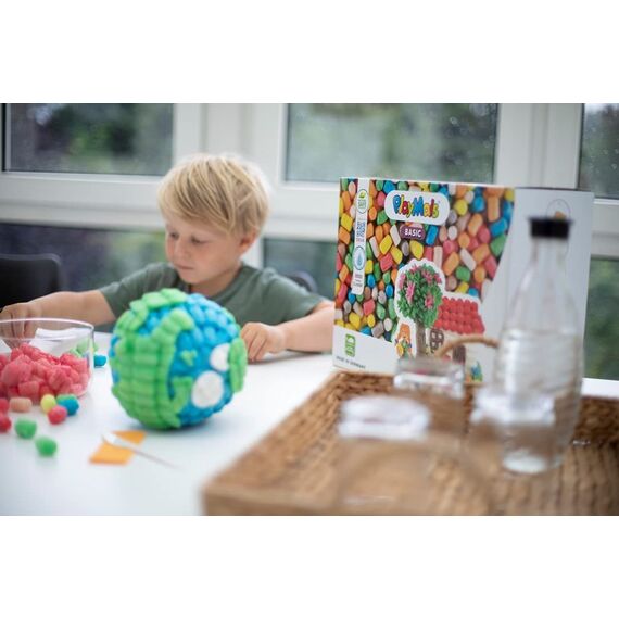 Playmais BASIC XL Bastel-Set für Kinder ab 3 Jahren | Über 2000 Stück zum Basteln | Natürliches Spielzeug | Fördert Kreativität & Motorik | Geschenk für Mädchen & Jungen | MADE IN GERMANY