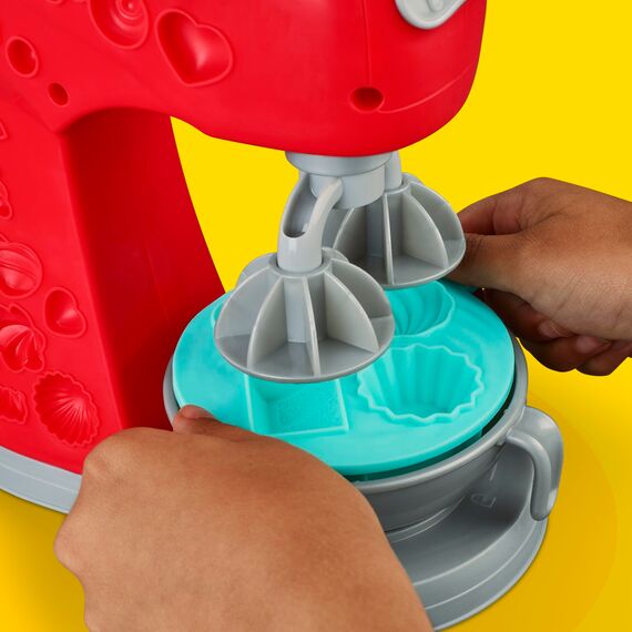 Play-Doh Kitchen Creations Super Küchenmaschine, Küchenspielzeug mit Zubehör, zum Kneten und Spielen für Kinder