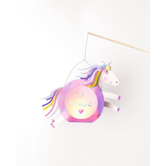 folia 94202 - Laternen Bastelset SWEET RAINBOW, ca. 10 x 23 x 33 cm - Bastelmaterial für eine Laterne, gestaltbar als Einhorn oder Regenbogen