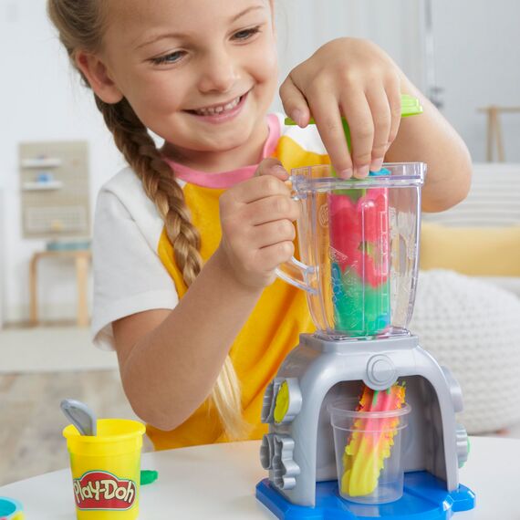 Play-Doh Smoothie Mixer, Bastelset mit Küche, 2 x 57g & 3 x 28g Dosen Bunte Knete für Zutaten, kreatives Spielen für Kinder ab 3 Jahren