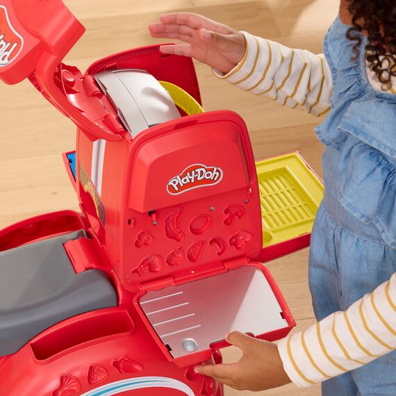 Play-Doh Pizza-Lieferspaß, Scooter und Spielküche, 10 Dosen Knetmasse zum Pizza Backen, Bastel-Set inklusive vieler Accessoires und Werkzeuge, kreative für Kinder ab 3 Jahren