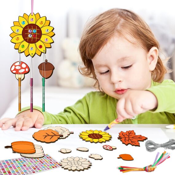 Nourdom 12tlg DIY Herbst Windspiel Bastelset Kinder, Holz Blatt Windspiele zum Bemalen mit Hängendem Klangspiele Kreativsets mit Diamant Aufkleber Geburtstag Geschenke für Mädchen Jungen