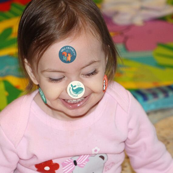 1600 Stück Tier Belohnungsaufkleber, 25mm Motivationsaufkleber für Kinder, 32 Muster Selbstklebende Lehrer Belohnung Aufkleber, Deutsch Belohnungssticker Reward Stickers Tieraufkleber für Lehrerbedarf