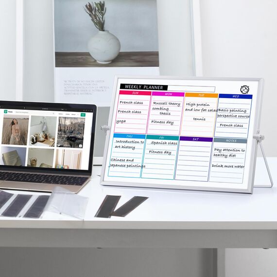 Klein Whiteboard Weekly Planner Magnetic– 40 x 30 cm Wochenplaner abwischbar, tragbarer Double-Sided White board-Ständer für Zuhause, Schule, Küche, Schreibtisch inkl. 10 Stifte, 4 Magnete, 1 Schwamm
