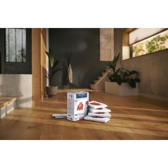 Miele Original Zubehör - Staubsaugerbeutel HyClean Pure FJM/Mit Bester Filtrationsleistung/Schließt den Staub sicher im Staubsauger EIN/Automatischer Beutelverschluss (12281690)