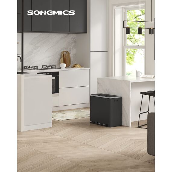 SONGMICS Mülleimer Küche, 3 x 18 L, Mülltrennsystem 3 Fächer, inklusive 15 Müllbeutel, Abfalleimer, Treteimer, für recycelbare Abfälle, Biomüll, mit Deckel, tintenschwarz LTB54BK