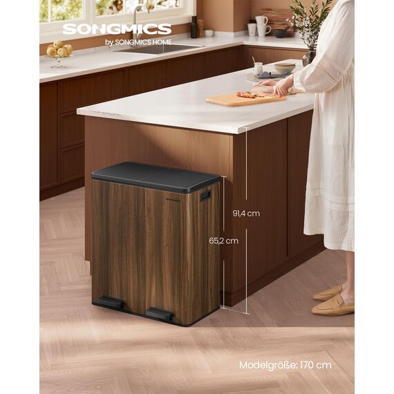 SONGMICS Mülleimer, 2 x 30 Liter, 2 Fächer, Mülltrennsystem, Treteimer, Abfalleimer Küche, 15 Müllsäcke, Metall, Inneneimer aus Kunststoff, Klappdeckel, Softclose, dunkelwalnussfarben LTB060N02