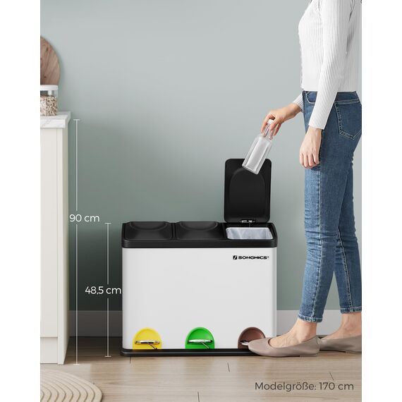 SONGMICS Mülleimer Küche, Mülltrennsystem 3 Fächer, Abfalleimer, 45 Liter Treteimer aus Metall, 3 x 15 Liter, Tretmülleimer mit Deckel, Stahl, wolkenweiß-tintenschwarz LTB45W