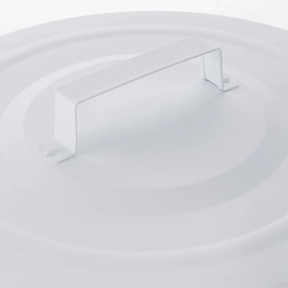 BUTLERS Retro Mülltonne Oskar 40l Mülleimer mit Deckel und Tragegriffen | Küche Abfalleimer ideal als Mülleimer für gelben Sack, Pfandbehälter, Futtertonne, Wäschetonne und Papierkorb