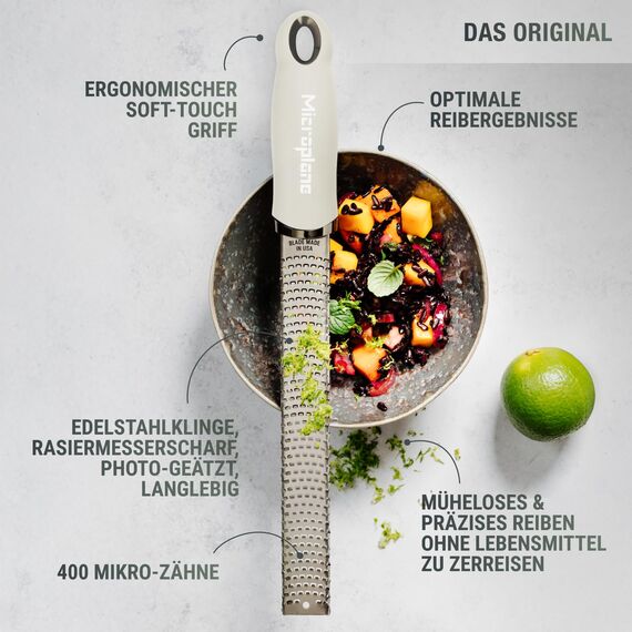 Microplane Zester Küchenreibe in Kaschmir-Beige für Zitrusfrüchte, Parmesan, Ingwer, Schokolade & Muskatnuss mit feiner Edelstahlklinge - Made in USA