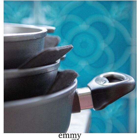 Emmy Home Pfannenschoner - Pfannenschutz Filz 5 Stück Stapelschutz, 38 cm Extra Dicke Topfuntersetzer Anpassbare Größe Topfschoner (5er)