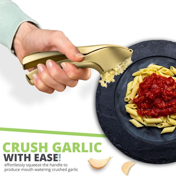 Oliver's Kitchen ® Premium Knoblauchpresse - Handlich & Leicht zu Reinigen - Zerkleinert Knoblauch & Ingwer Mühelos (Kein Schälen Nötig) - Extra Stark & Strapazierfähig