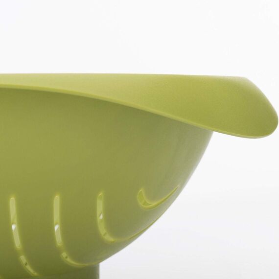 Westmark Seiher/Sieb, mit Griffmulden, Innendruchmesser: 25 cm, Kunststoff, BPA-frei, Farbe: Grün, 2424227A