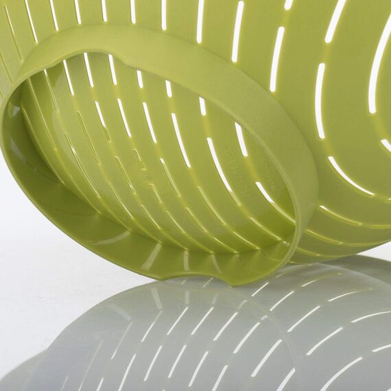 Westmark Seiher/Sieb, mit Griffmulden, Innendruchmesser: 25 cm, Kunststoff, BPA-frei, Farbe: Grün, 2424227A