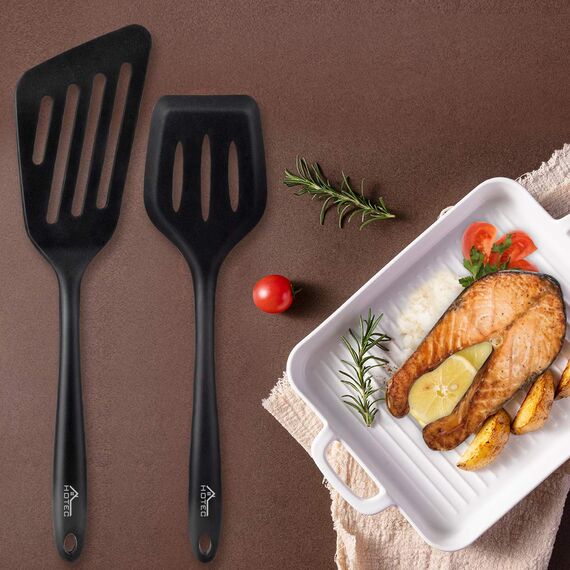 Hotec Pfannenwender-Set aus lebensmittelechtem Silikon, mit Schlitzen, Küchenutensilien zum Backen, Kochen, hitzebeständig, antihaftbeschichtet, starker Edelstahl Kern,Schwarz, 2 Stück