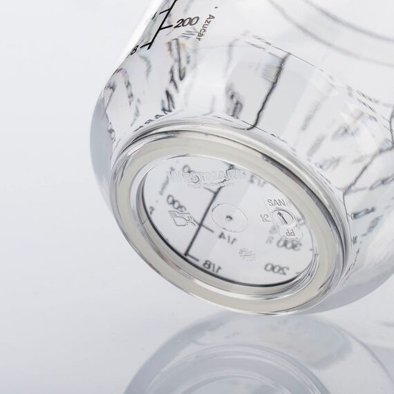 Westmark Gerda Messbecher 1l - Messskalen für Gramm (für Mehl, Zucker, Reis und Grieß), Liter & Milliliter - Made in Germany - Kunststoff - 18 x 12,4 x 16,5 cm (transparent)