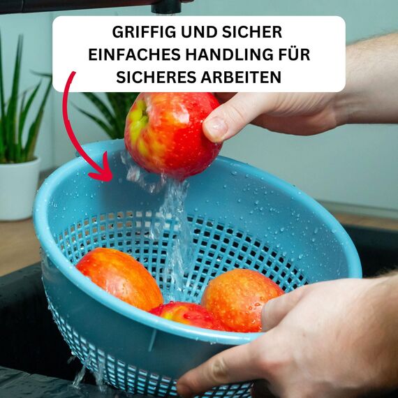 Westmark Seiher – Zwei große Küchensiebe mit 2 Griffmulden und 4 Aufsatzrasten zum Waschen von Gemüse und Abtropfen von Nudeln und mehr – Blau, Kunststoff, ø 24 cm, 212622EB