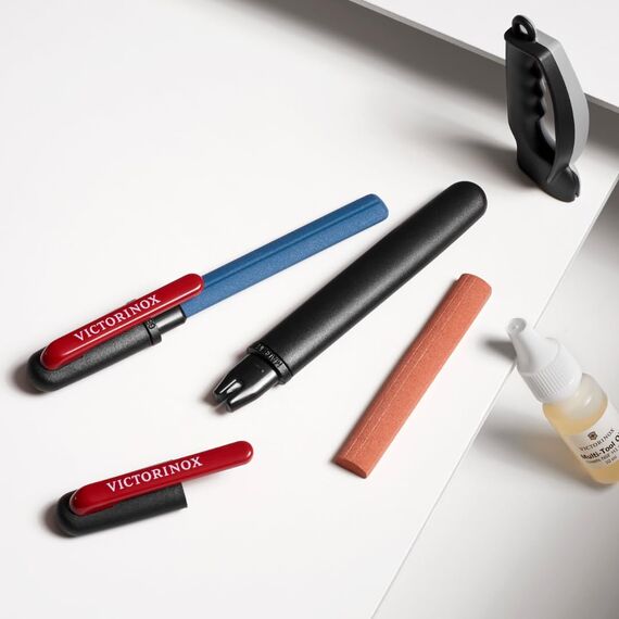 Victorinox Dual-Messerschärfer Outdoor, für Schweizer Taschenmesser, Schleifstein klein, schwarz