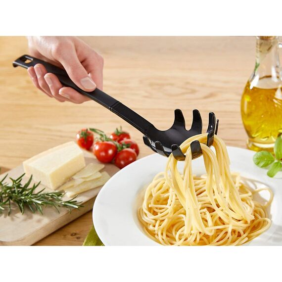 FACKELMANN 23745 30cm hängbar Spaghettilöffel Nero, Küchenhelfer aus Kunststoff, Nudellöffel für beschichtete Pfannen und Töpfe (Farbe: Schwarz), Menge: 1 Stück