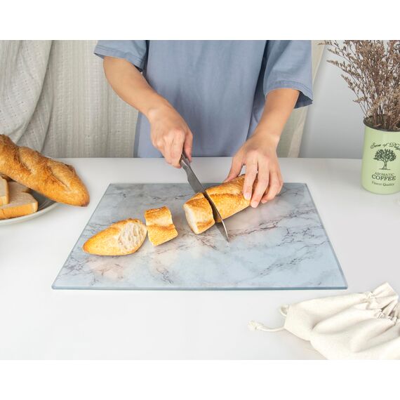 Kitchenville Glasschneidebrett 40×30 cm – Hygienisches Schneidebrett aus gehärtetem Glas – Hitzebeständig, Kratzfest & Rutschfest – Glasplatte für die Küche – Graue Marmoroptik