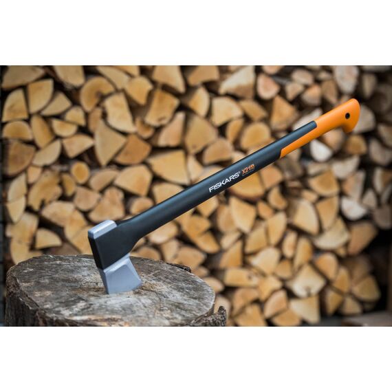 Fiskars Axt-Set, Spaltaxt: Inklusive Klingen-/Transportschutz, Länge: 71 cm, Antihaftbeschichtet, X21-L, 1,63 kg; Axt- und Messerschärfer: Keramik- Schleifkopf, Xsharp, Schwarz/Orange, 1019333