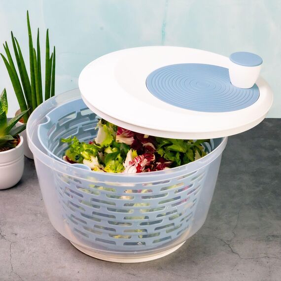 Westmark Salatschleuder – Fassungsvermögen: 4,4 Liter, ø 23,5 cm, Kunststoff, BPA-frei, Spinderella – Blau