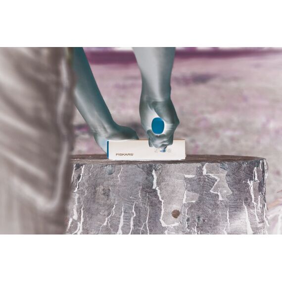 Fiskars Axt- und Messerschärfer, Keramik- Schleifkopf/Gehäuse aus glasfaserverstärktem Kunststoff, Schwarz/Orange, Xsharp, 1000601